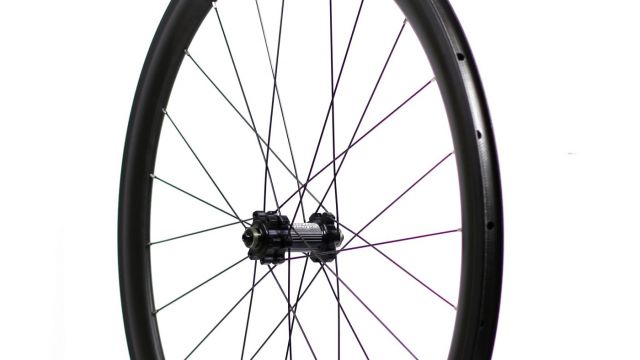 Carbon 45 Clincher - SP24